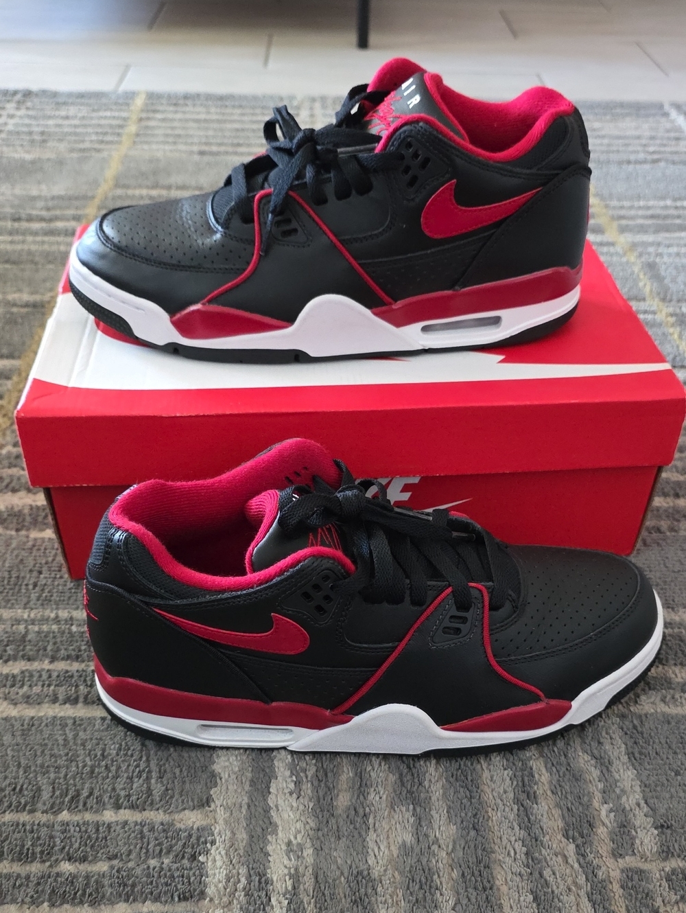 Nike Air Flight '89 Black/Gym Red Sz: 9.5